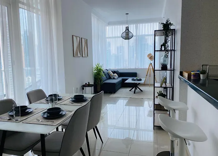 Modern & Cozy With A Beautiful View